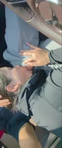 女同事露脸吃鸡